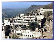Bundi Fort, Bundi Travel Guide