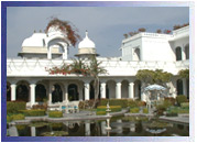 Lake Palace, Udaipur Travel Guide